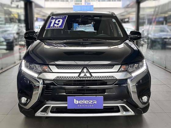 MITSUBISHI OUTLANDER 3.0 MIVEC V6 GASOLINA HPE-S AWD AUTOMÁTICO